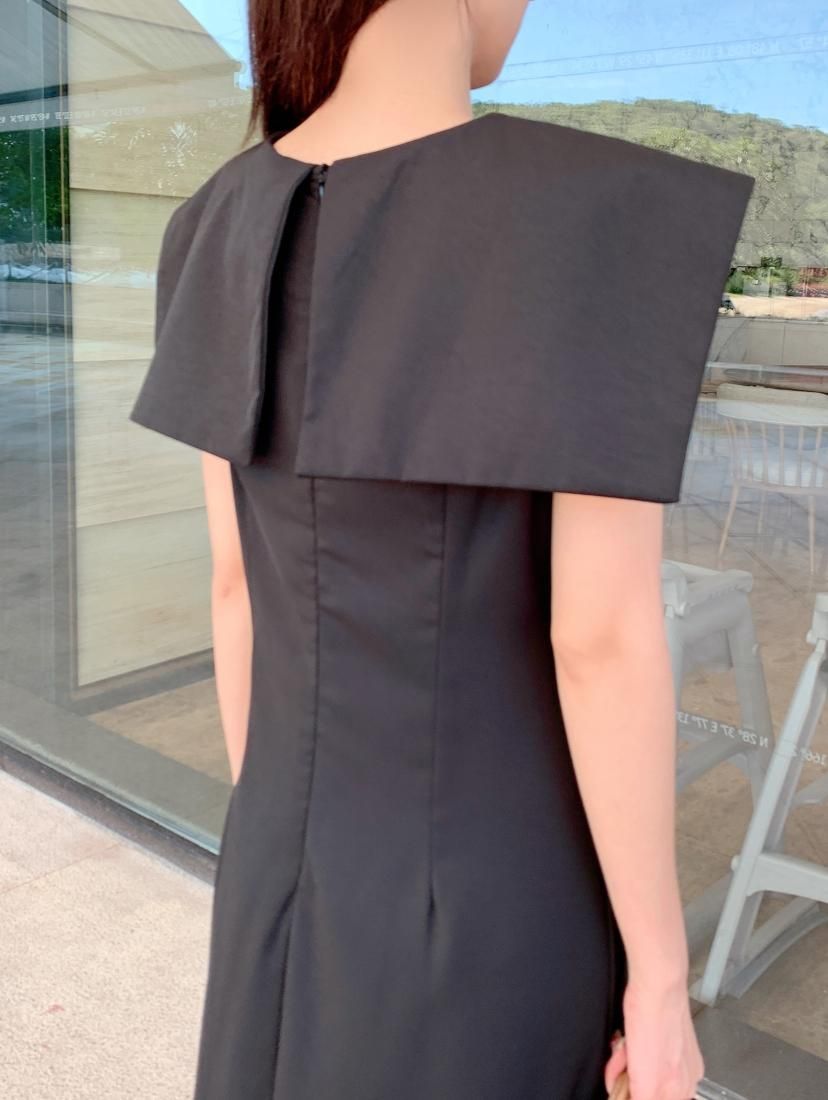 Square big collar Dress - BIRTHDAY BASH