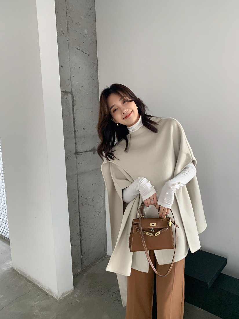 上質風合い Wool Design Cape Coat バースデーバッシュ