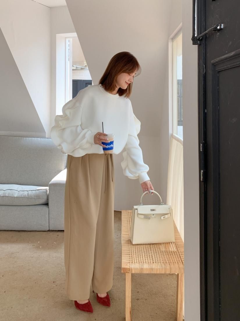 FRILL SLEEVE SWEATER - BIRTHDAY BASH