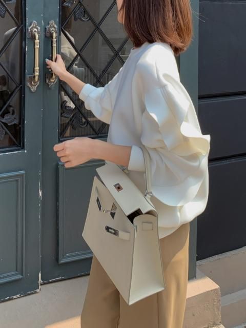 FRILL SLEEVE SWEATER