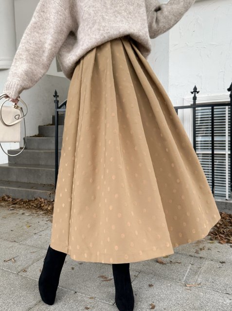 DOT VOLUME SKIRT BEIGE