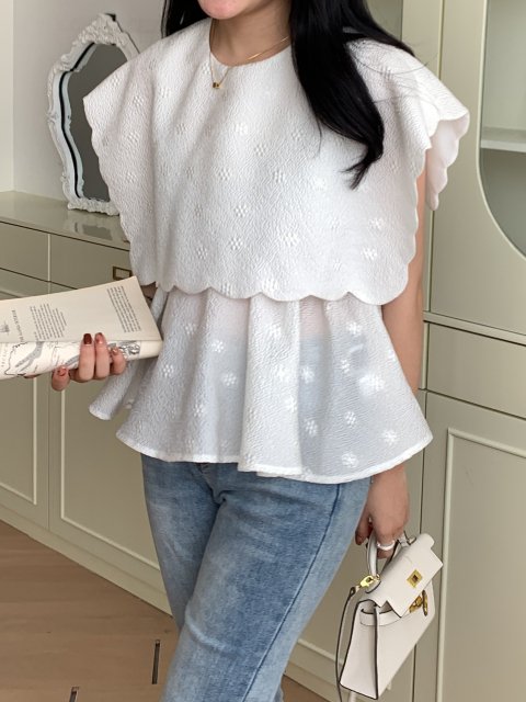 オンライン卸売 【即納】birthdaybash PUFFSHOULDER FRILL TOPS - トップス