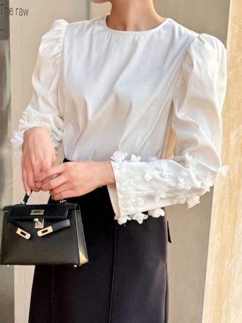 LILIY FLOWER PUFF TOPS