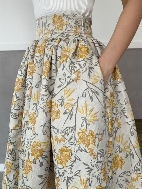 BOTANICAL VOLUME SKIRT
