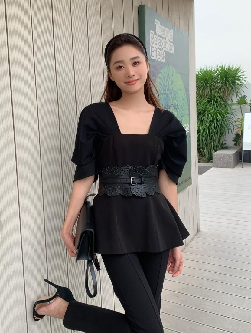 新発売 新商品 SQUARE BASH BIRTHDAY - TOPS PEPLUM NECK トップス