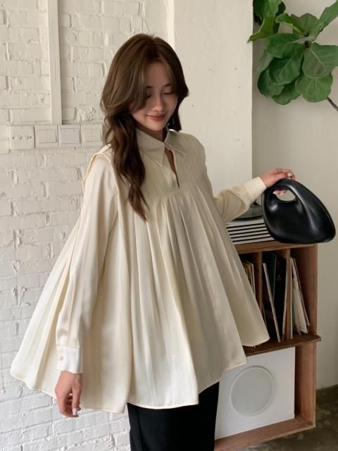 PLEATS LADY BLOUSE