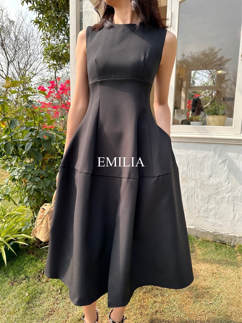 EMILIA DRESS - BIRTHDAY BASH