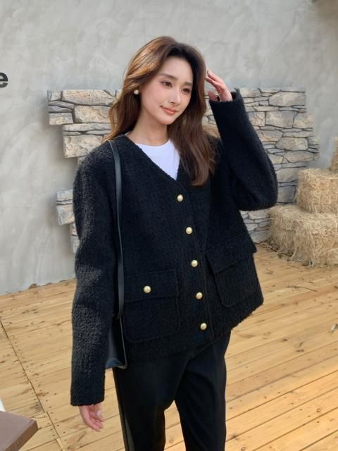 【50% OFF】2WAY TWEED FRILL COLLAR JACKET<img class='new_mark_img2' src='https://img.shop-pro.jp/img/new/icons41.gif' style='border:none;display:inline;margin:0px;padding:0px;width:auto;' />