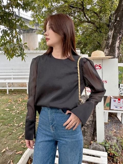ELENA TOPS BLACK