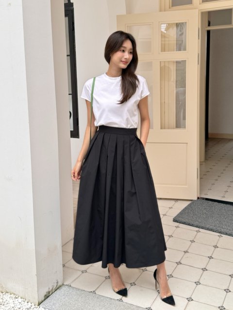 TUCK FLARE VOLUME SKIRT