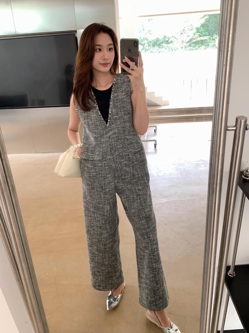 Birthday bash▶︎TWEED FRINGE V ROMPERS TWEED FRINGE V ROMPERS - BIRTHDAY BASH