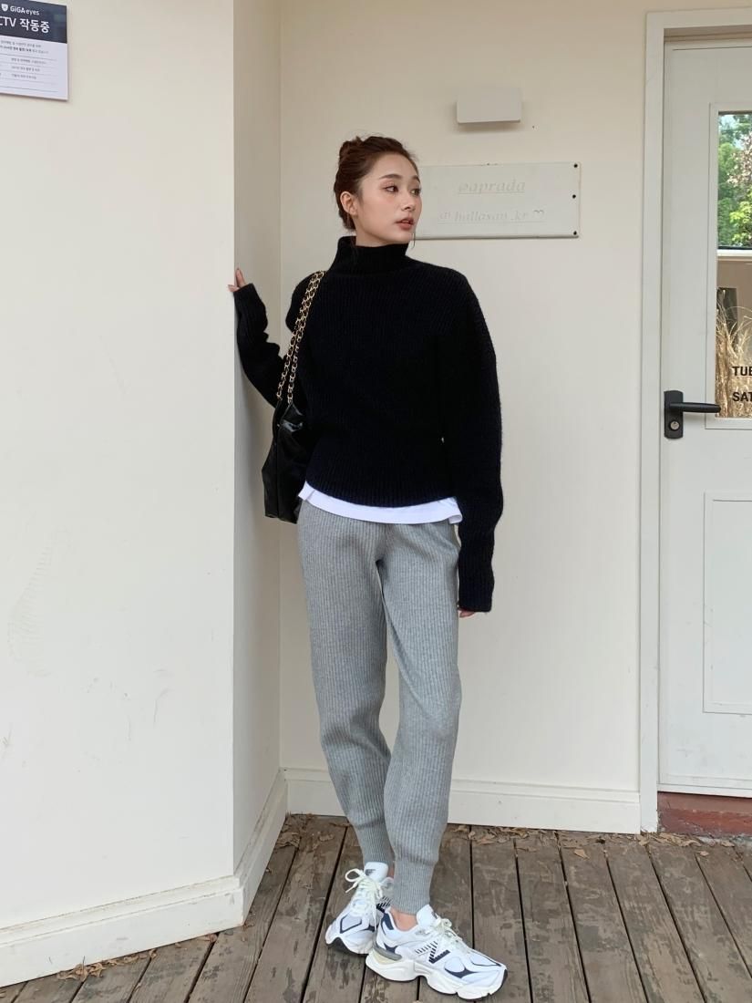 LEILA LIB JOGGER PANTS - BIRTHDAY BASH