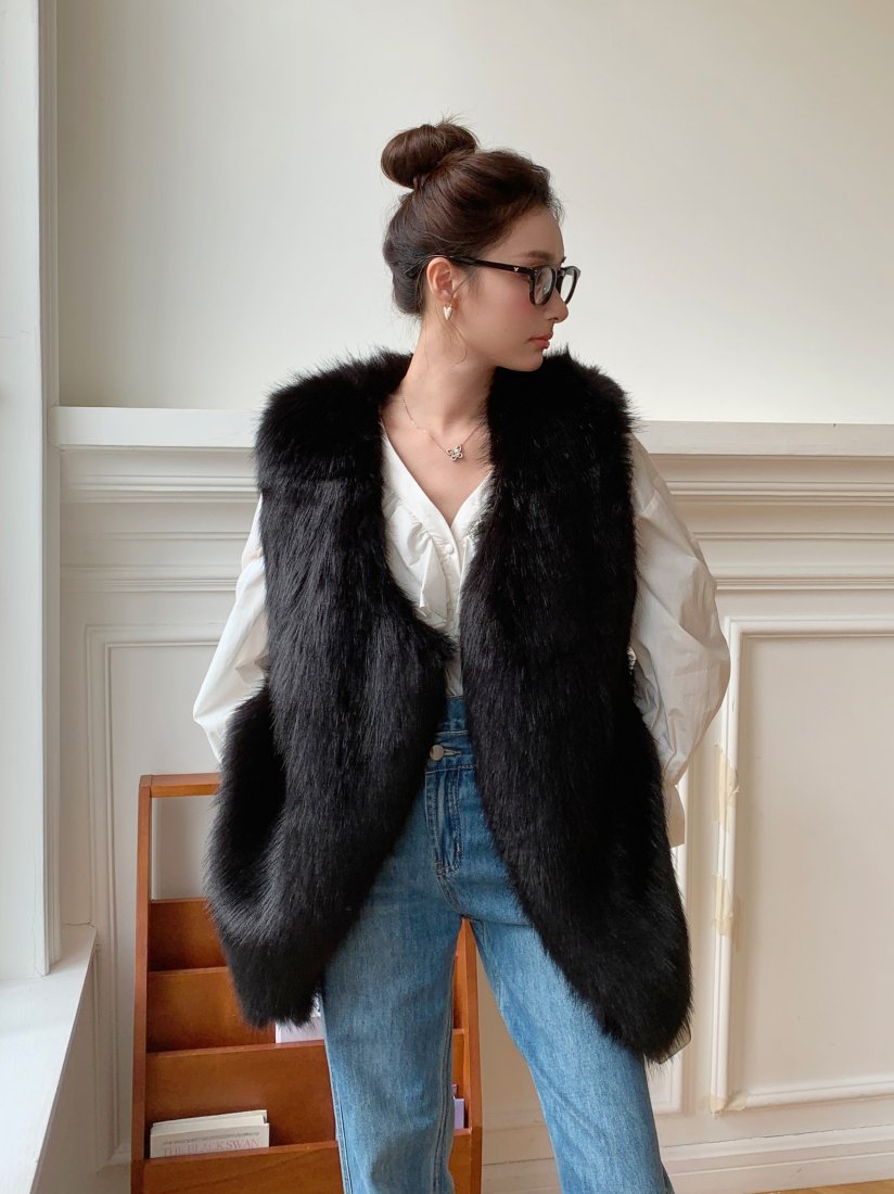 受注生産】VEGAN FUR GILET LIMITED BLACK - BIRTHDAY BASH