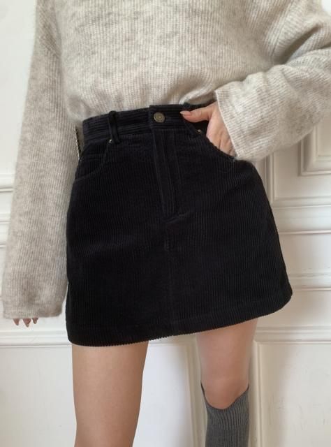 【50% OFF】CORDUROY MINI SKIRT<img class='new_mark_img2' src='https://img.shop-pro.jp/img/new/icons41.gif' style='border:none;display:inline;margin:0px;padding:0px;width:auto;' />