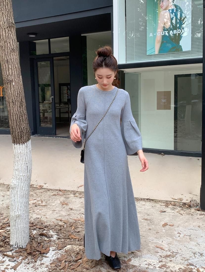 BELLSLEEVE KNIT DRESS - BIRTHDAY BASH