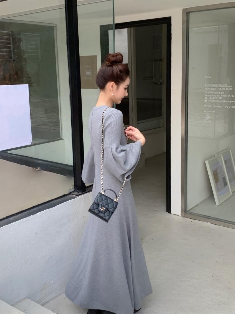 BELLSLEEVE KNIT DRESS - BIRTHDAY BASH