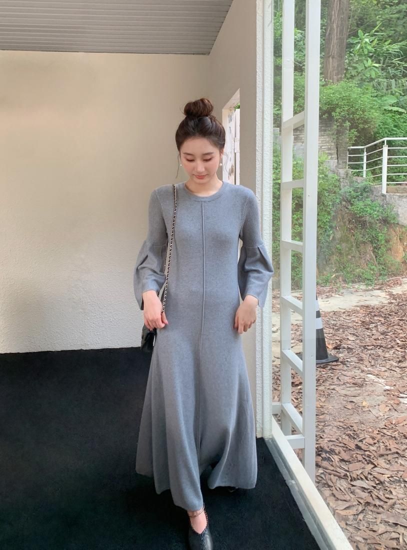 BELLSLEEVE KNIT DRESS - BIRTHDAY BASH