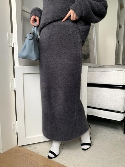 【50% OFF】NK shaggy knit skirt<img class='new_mark_img2' src='https://img.shop-pro.jp/img/new/icons41.gif' style='border:none;display:inline;margin:0px;padding:0px;width:auto;' />