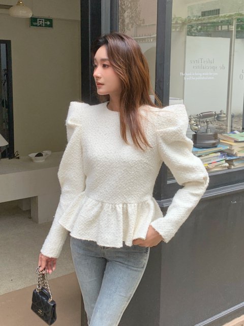 PUFF SHOULDER FRILL TOPS