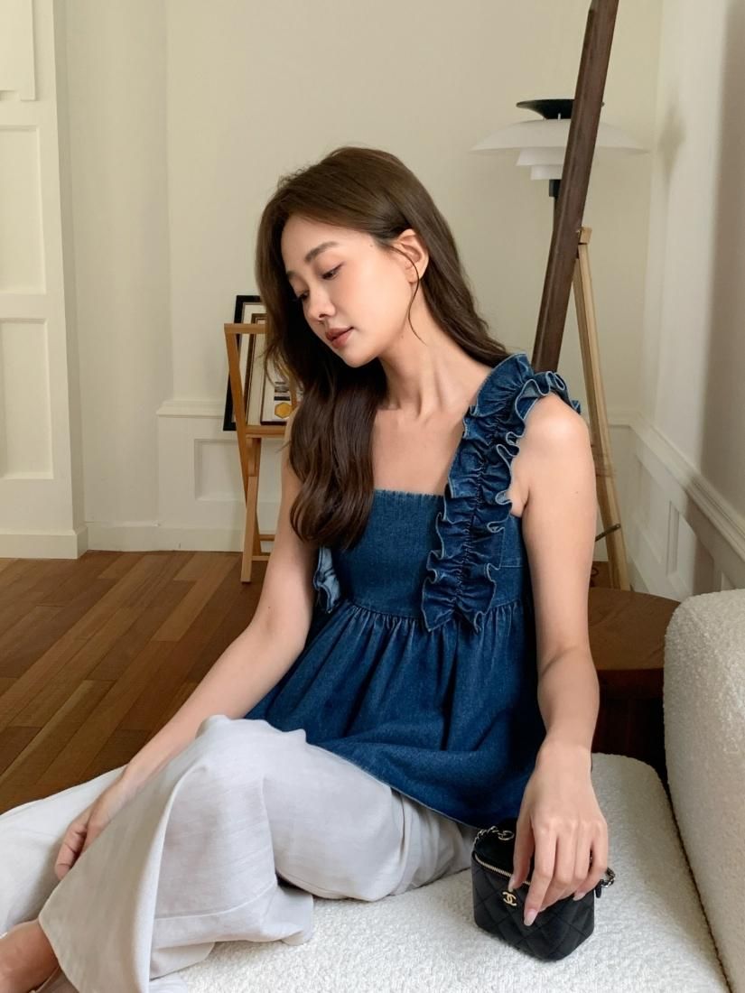 トップス BIRTHDAY BASH TOPS DENIM FRILL CAMISOLE TOPS - BIRTHDAY BASH