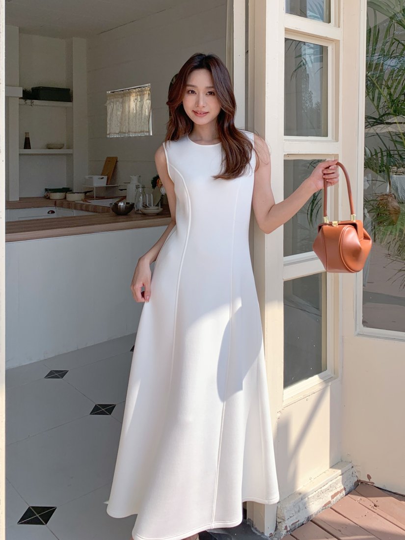 DIANA FLARE LONG DRESS - BIRTHDAY BASH