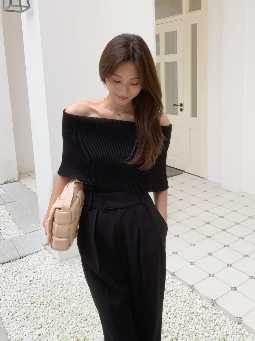 RE ORDER 】OFF SHOULDER KNIT TOPS - BIRTHDAY BASH