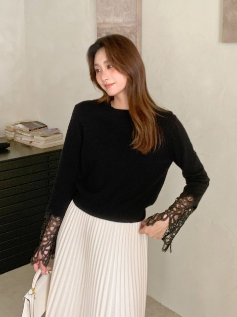 LACE SLEEVE KNIT TOPS