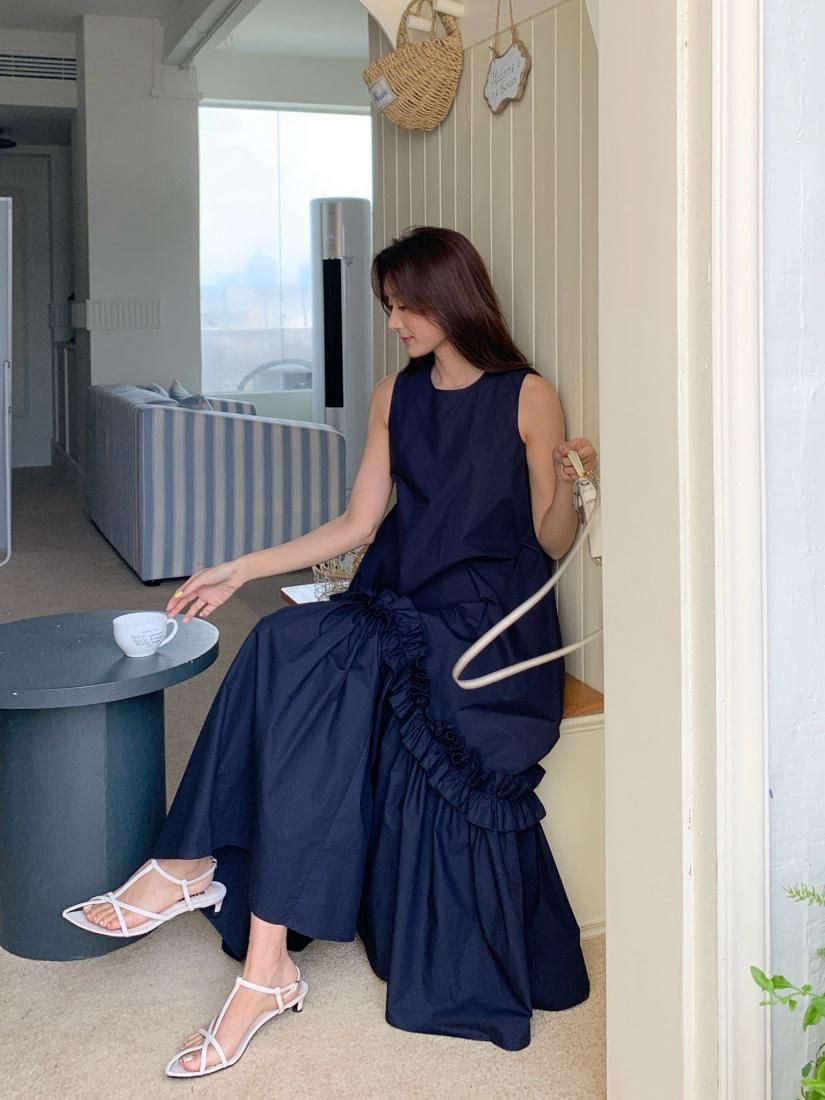 着るだけ華やか！BIRTHDAY BASH FRILL A LINE DRESS 着るだけ華やか！BIRTHDAY BASH FRILL A LINE DRESS - メルカリ