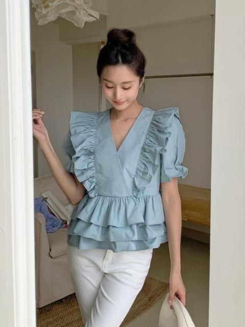 LADY FRILL HALF SLEEVE TOPS