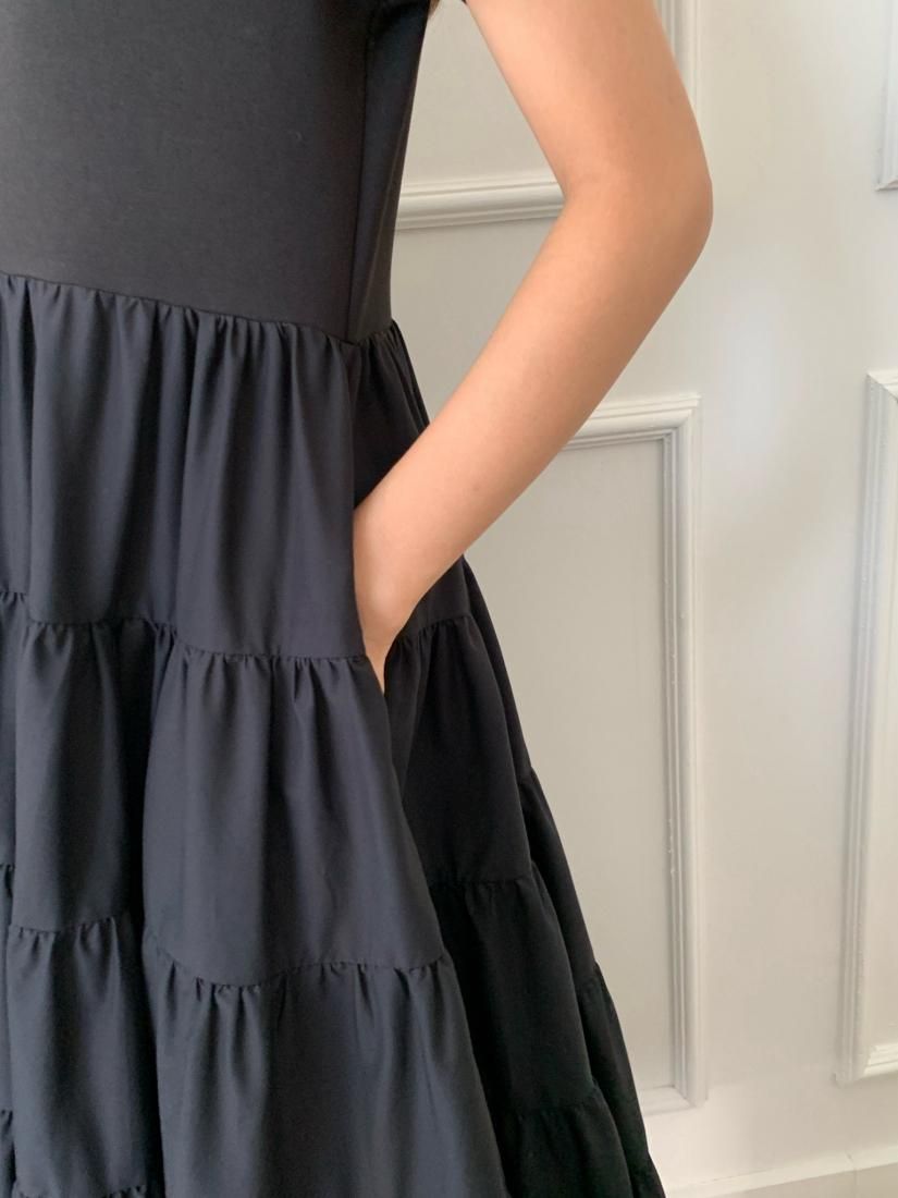 バースデーバッシュ　ダンボールニットドッキングティアードドレス DOCKING DOUBLE KNIT DRESS - BIRTHDAY BASH