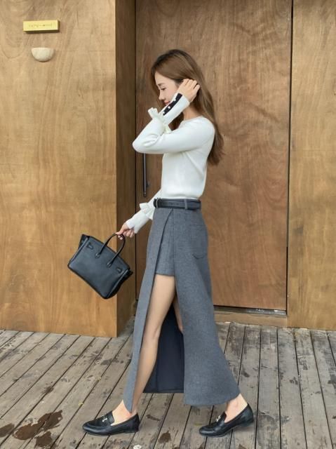 50% OFFWOOL LIKE SLIT SKIRT in SHORT PANTS<img class='new_mark_img2' src='https://img.shop-pro.jp/img/new/icons41.gif' style='border:none;display:inline;margin:0px;padding:0px;width:auto;' />
