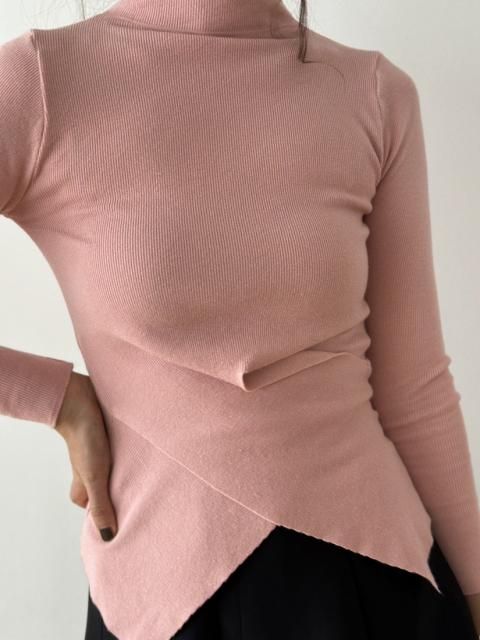 KR  CROSS DESIGN TOPS