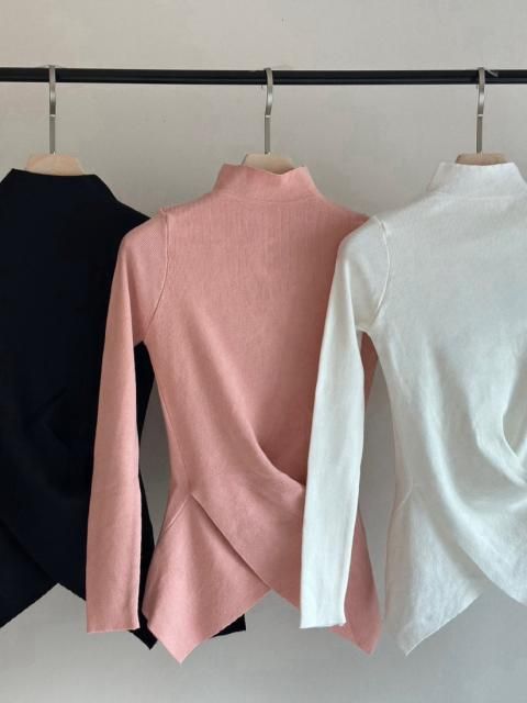 50% OFFKR  CROSS DESIGN TOPS<img class='new_mark_img2' src='https://img.shop-pro.jp/img/new/icons41.gif' style='border:none;display:inline;margin:0px;padding:0px;width:auto;' />