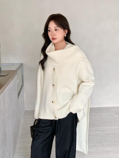 50% OFFKNIT CARDIGAN with MUFFLER