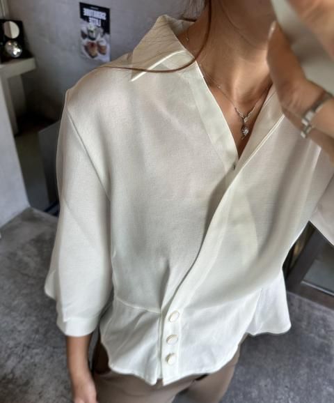 KR SHEER CACHE COEUR BTN TOPS