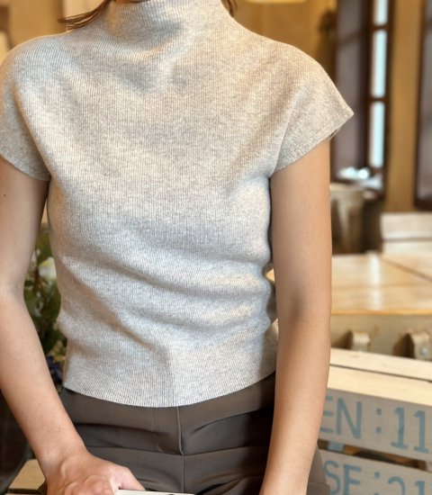 KR CASHMERE FRENCH SLEEVE TOPS