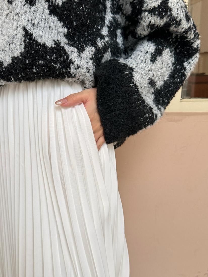 FRILL HEM PLEATS SKIRT - BIRTHDAY BASH FRILL HEM PLEATS SKIRT - BIRTHDAY BASH