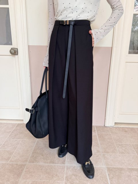 BELT TUCK WIDE PANTS