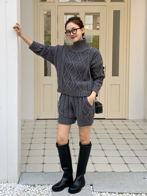 CABLE KNIT SHORT SET UP