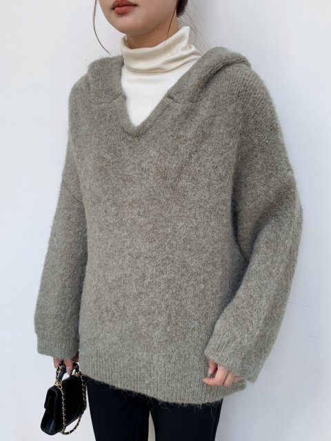 FLUFFY KNIT HOODIE TOPS