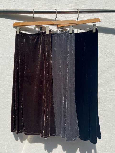 VELOUR FLARE SKIRT