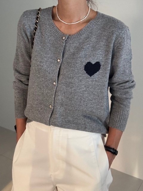 KR POINT HEART CARDIGAN