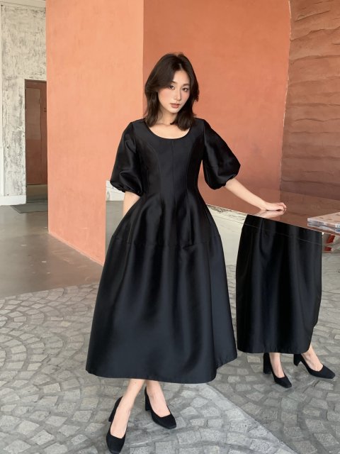 PUFF VOLUME FLARE DRESS