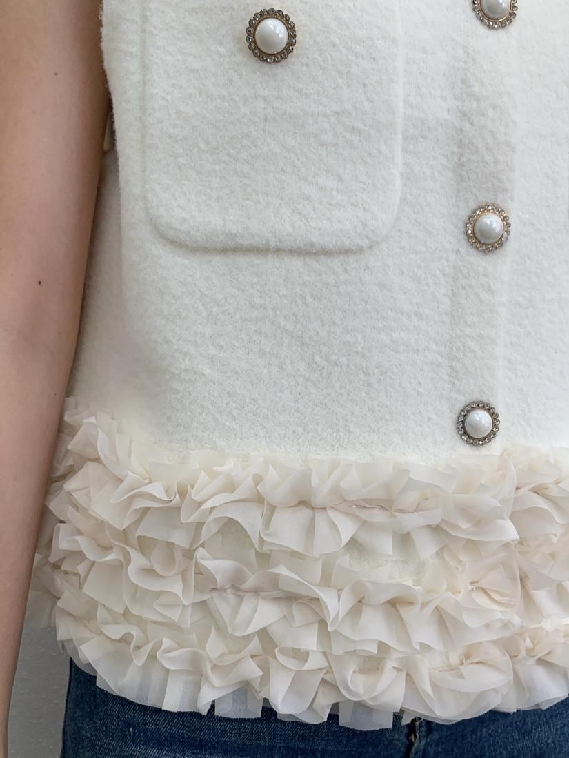 FRILL HEM SHORT GILET - BIRTHDAY BASH