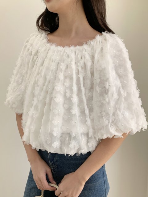 SHEER DAISY FLOWER TOPS