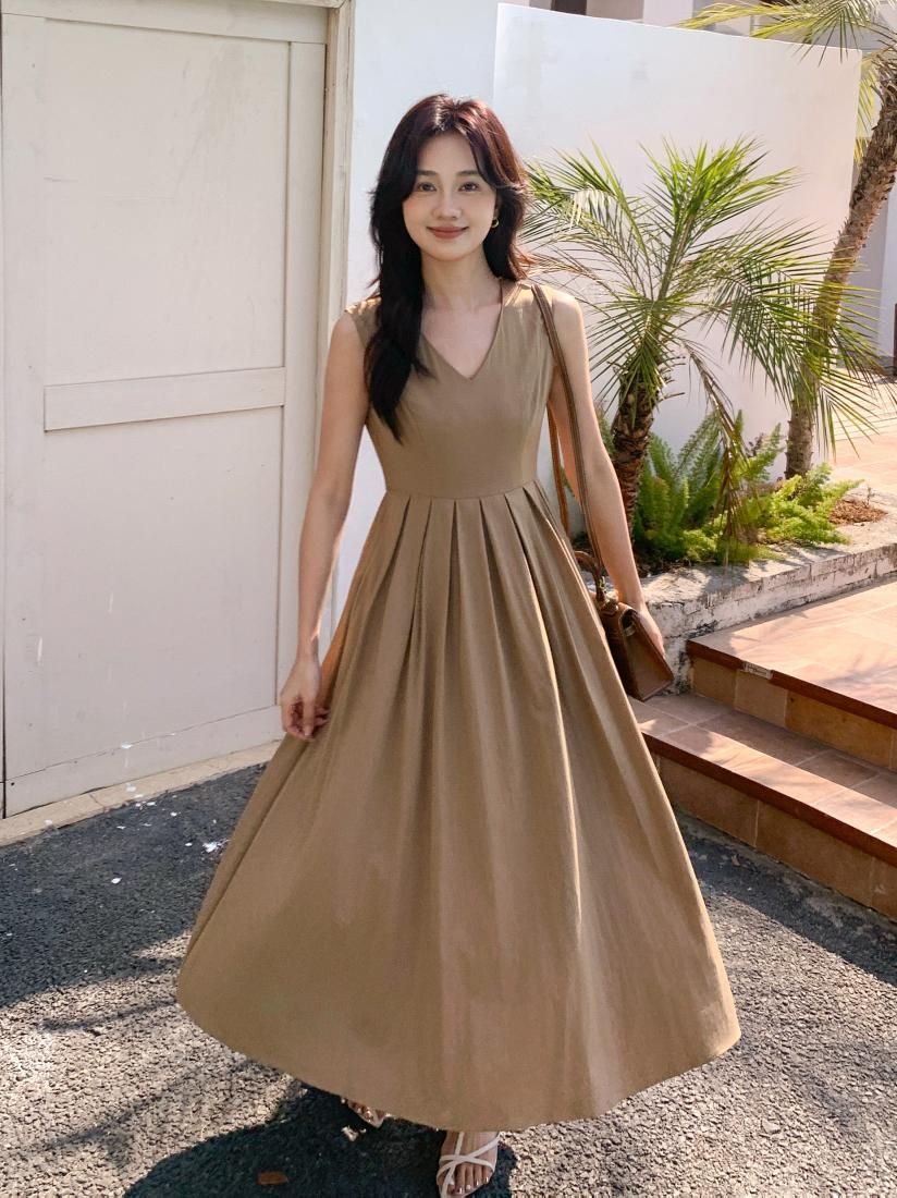 ブラウン Vネック ナイトドレス 50％OFF】VNECK NS TUCK DRESS BROWN - BIRTHDAY BASH