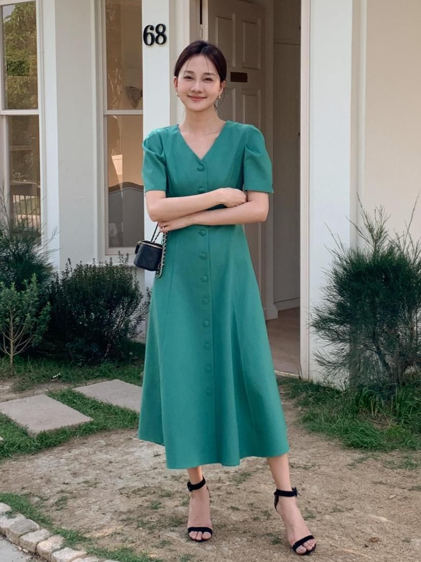 LINEN FRONT V BUTTON DRESS - BIRTHDAY BASH