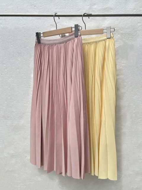 PALE COLOR PLEATS SKIRT