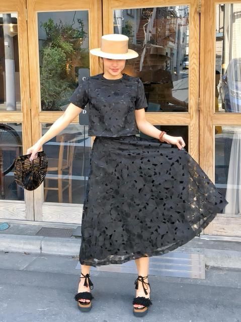 GINO LACE SETUP SKIRT