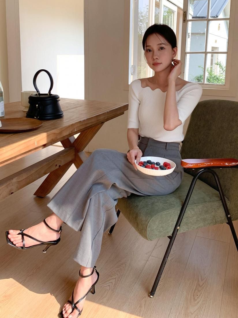 dydoshopバースドレープトップ 25ss draped topシズニルック Scallop Double Cloth Top-Bright Blue | Boden USA
